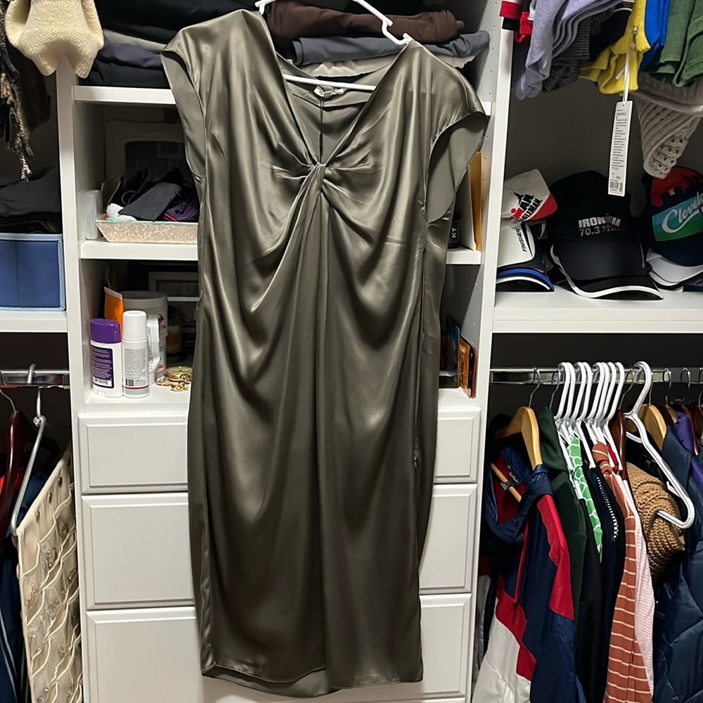 Beautiful silk Paula Ka shift dress - size 40 NWT